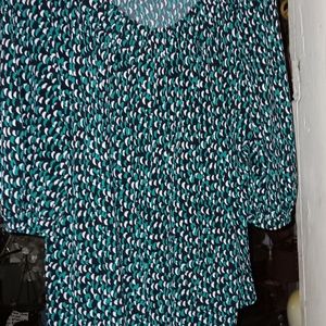 WORTHINGTON WOMEN'S STRETCH PULLOVER TOP, SIZE 1X.